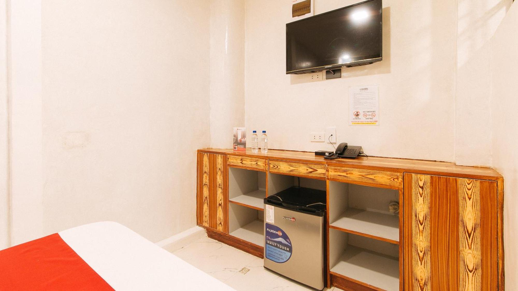 Reddoorz @ Piy Margal Sampaloc Manila Hotell Eksteriør bilde