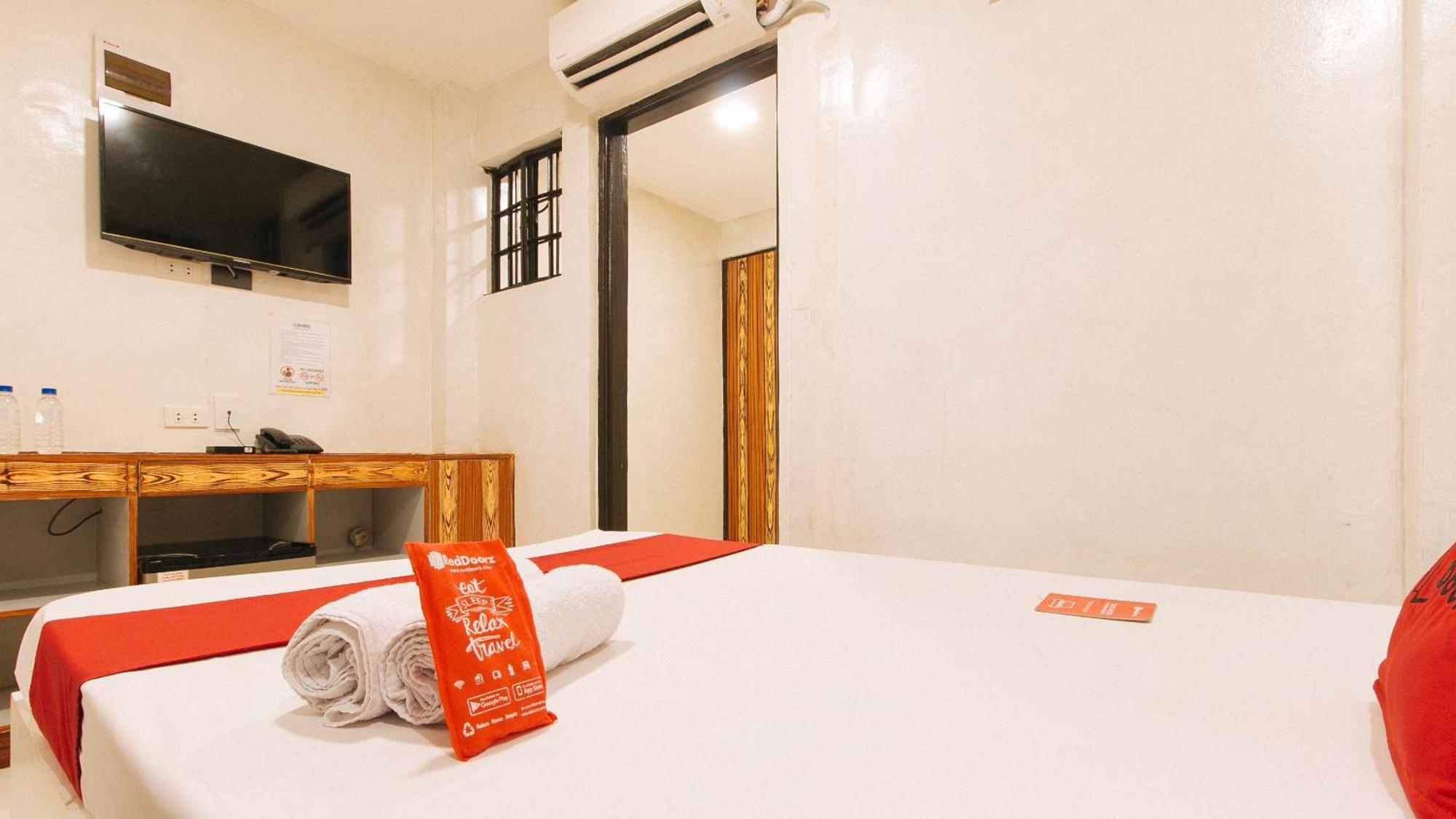 Reddoorz @ Piy Margal Sampaloc Manila Hotell Eksteriør bilde