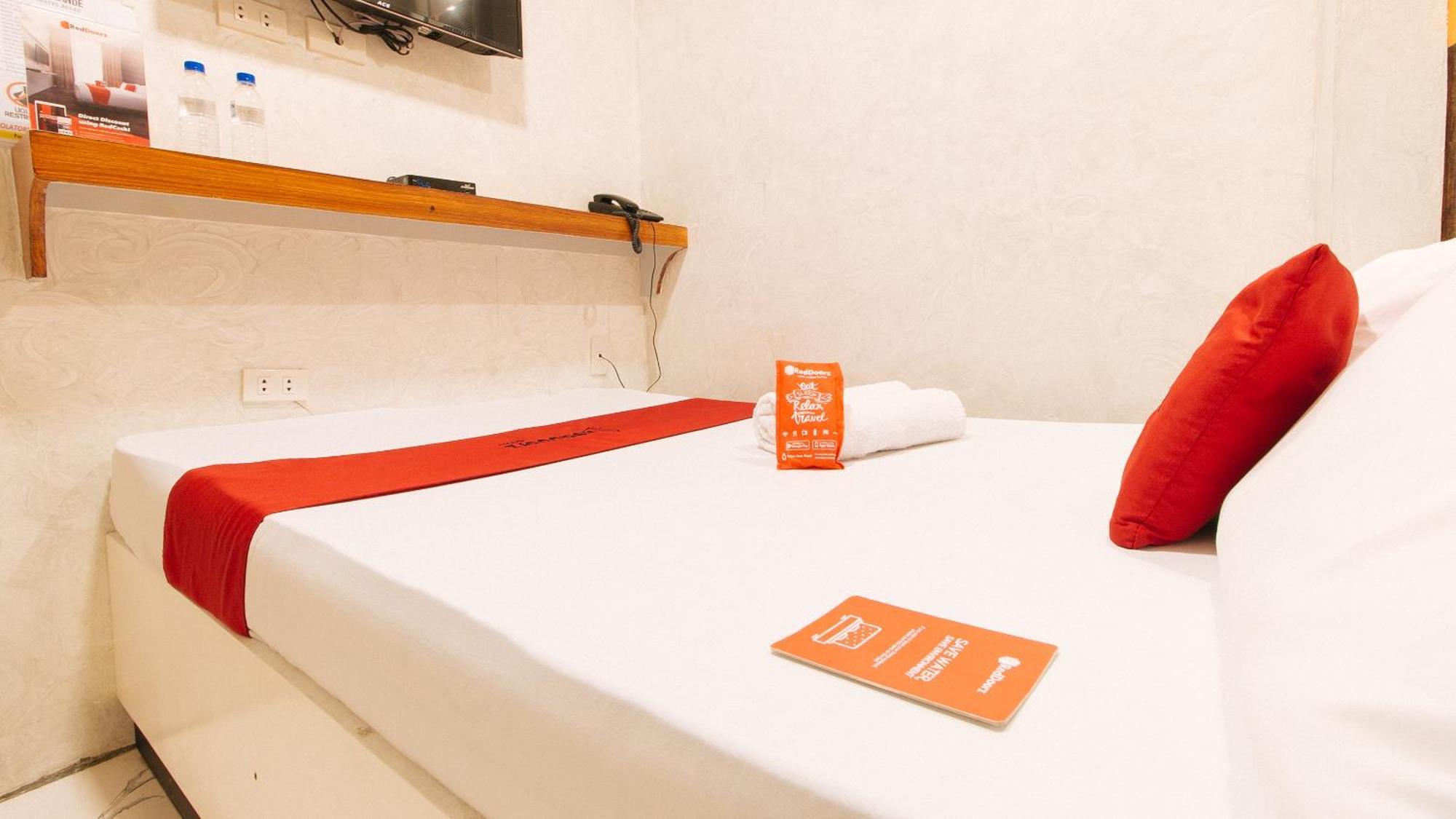 Reddoorz @ Piy Margal Sampaloc Manila Hotell Eksteriør bilde