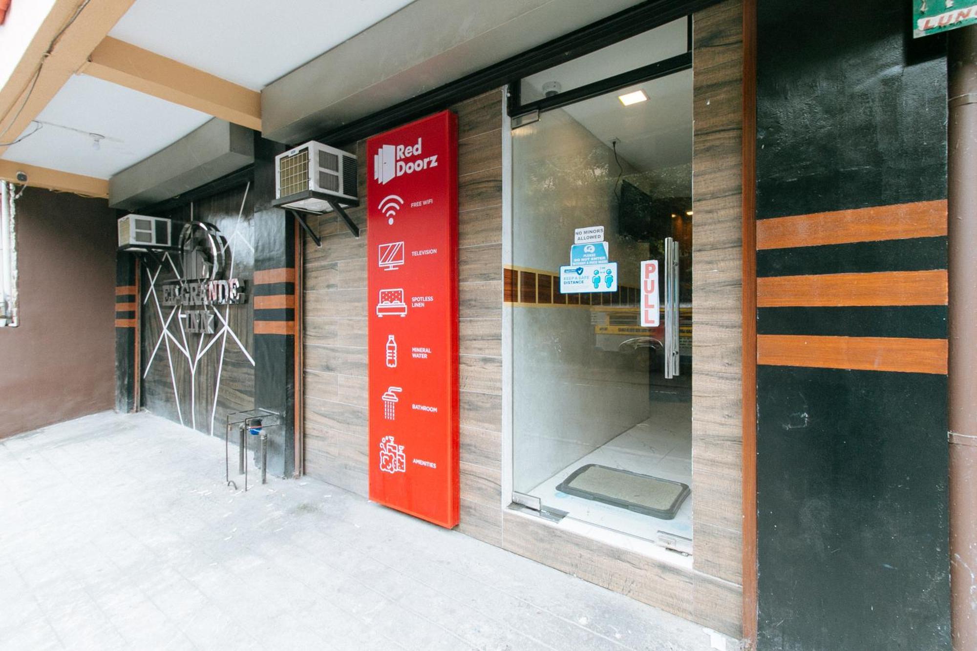 Reddoorz @ Piy Margal Sampaloc Manila Hotell Eksteriør bilde