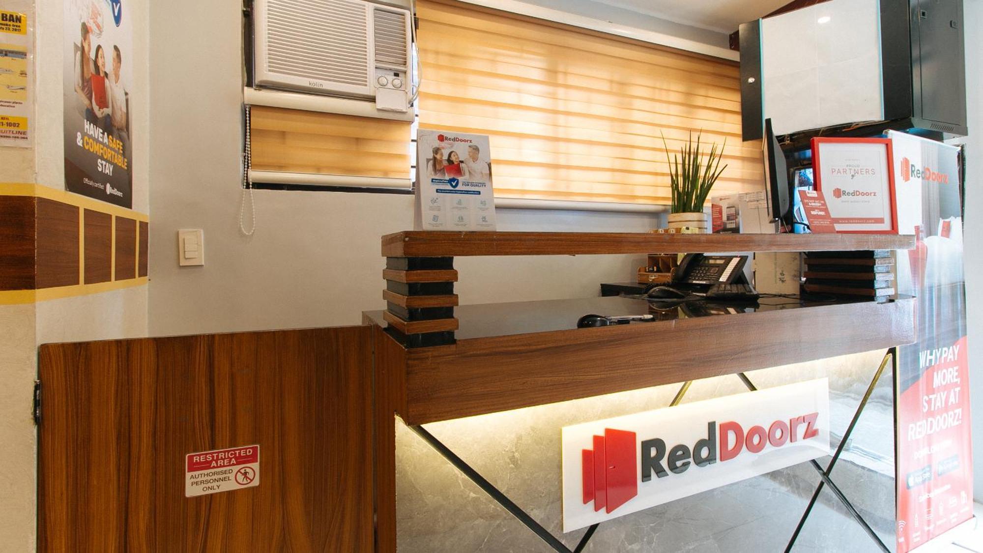 Reddoorz @ Piy Margal Sampaloc Manila Hotell Eksteriør bilde